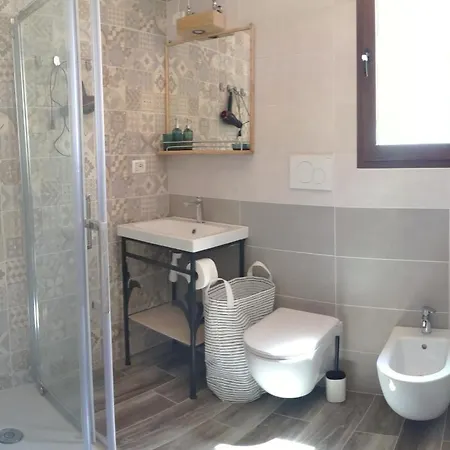Lea Apartment *